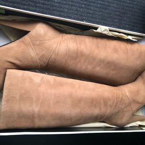 Moden Vintage beige suede high heel boots nib